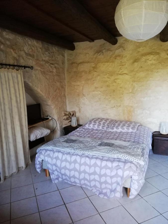 Studio Gard Calme Et Nature Russan Екстериор снимка
