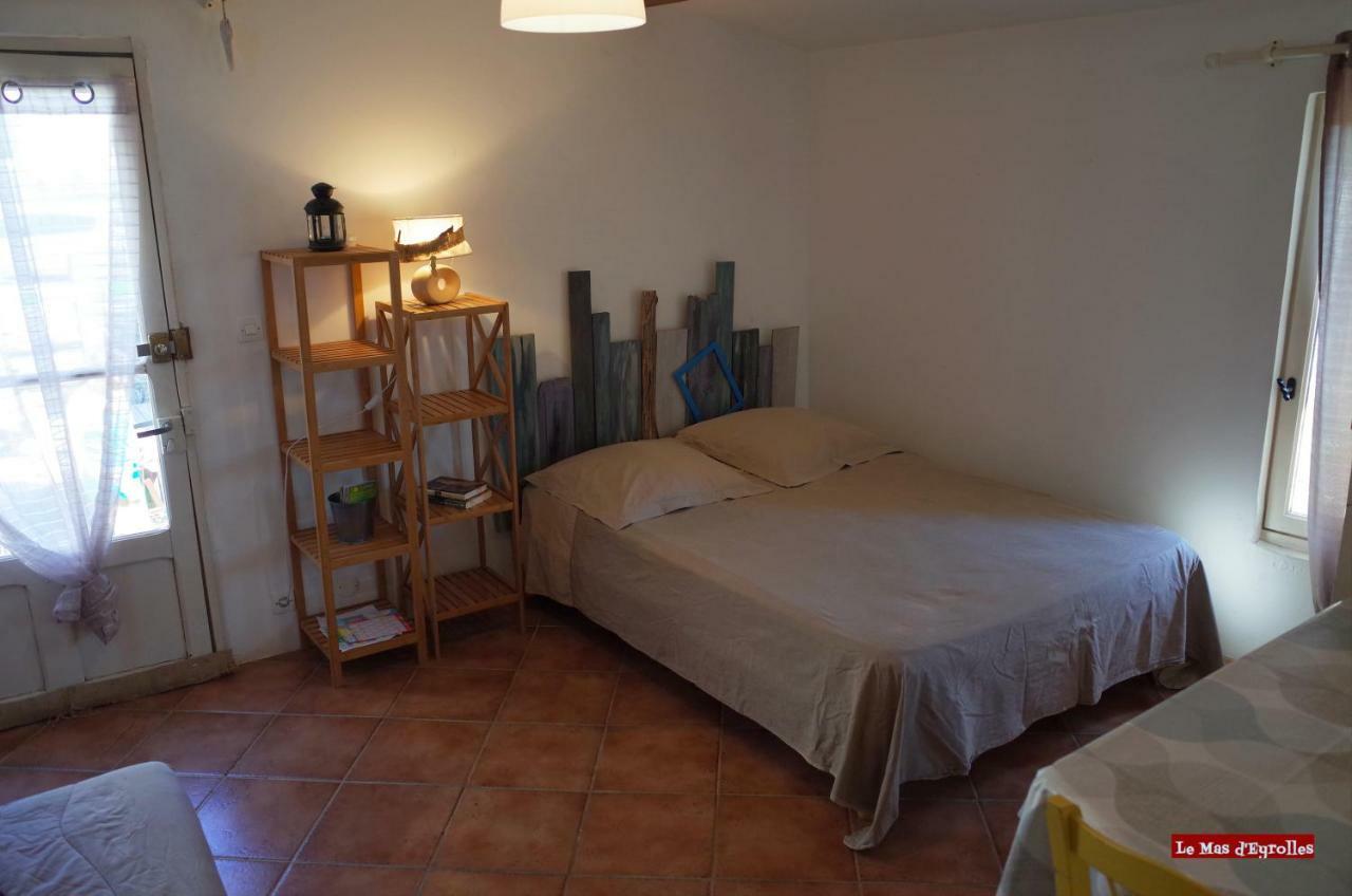 Studio Gard Calme Et Nature Russan Екстериор снимка