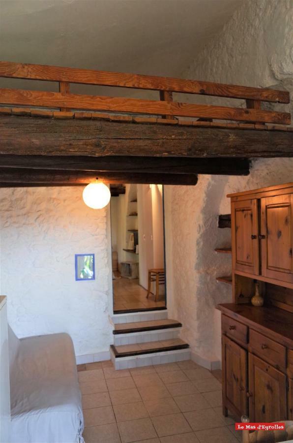 Studio Gard Calme Et Nature Russan Екстериор снимка