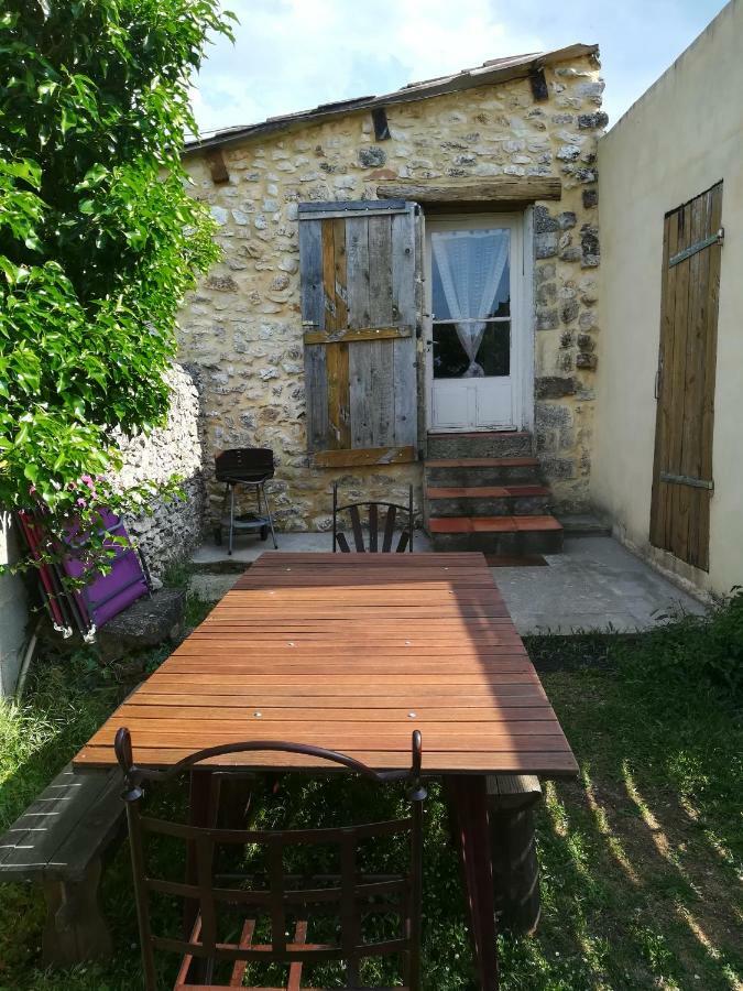 Studio Gard Calme Et Nature Russan Екстериор снимка